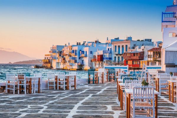 The Top 5 Greek Islands for a Luxurious Getaway